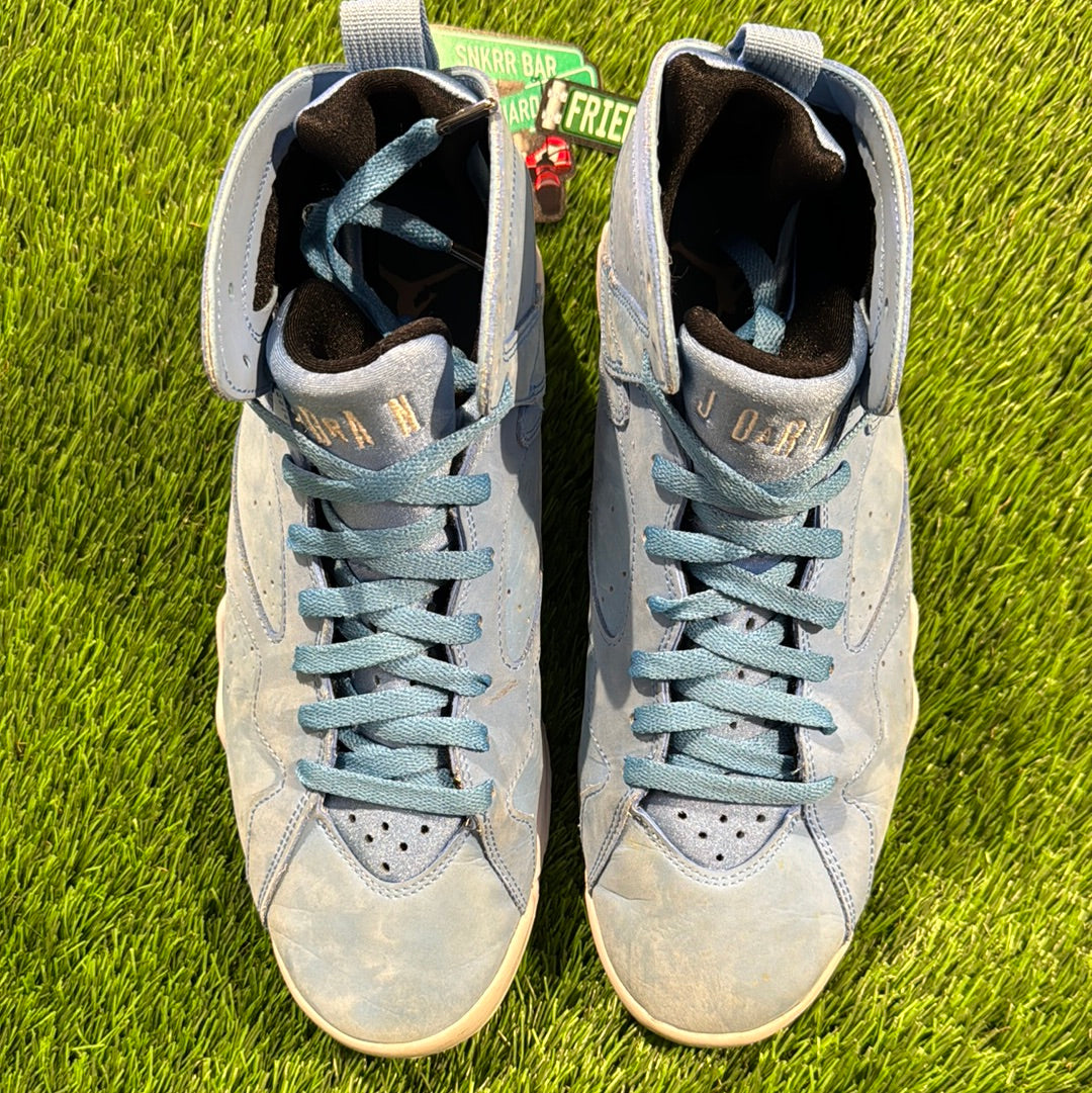 Air Jordan 7 Retro 'Pantone'