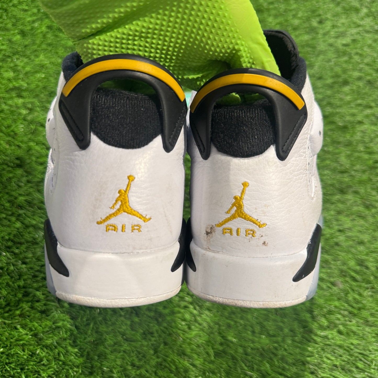 Air Jordan 6 Retro GS 'Yellow Ochre'