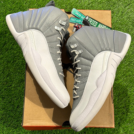 Air Jordan 12 Retro 'Stealth'