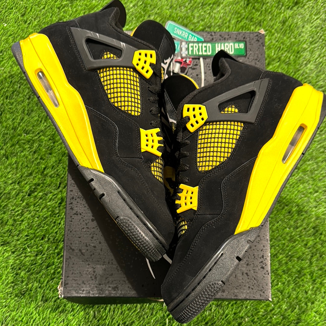 Air Jordan 4 Retro 'Thunder' 2023