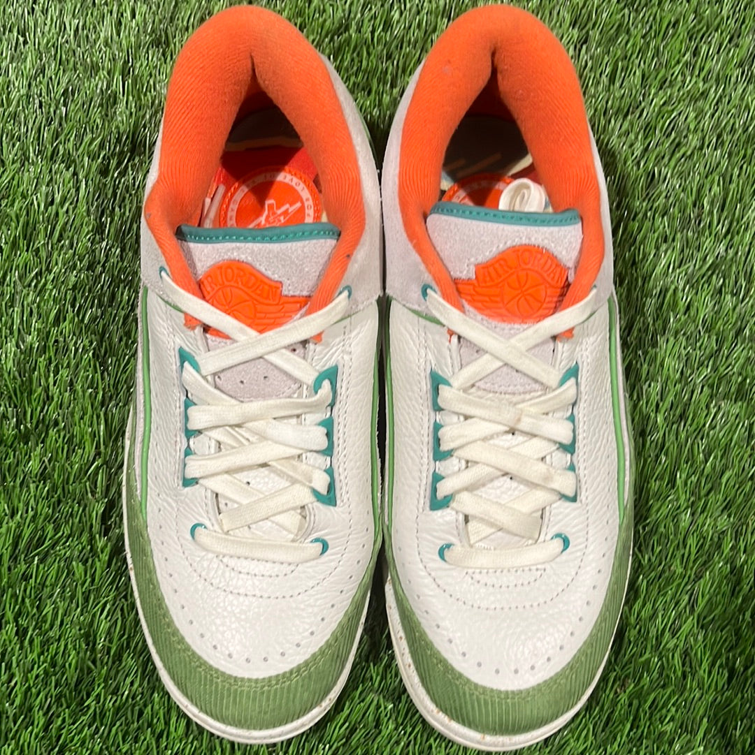 Titan x Wmns Air Jordan 2 Retro Low