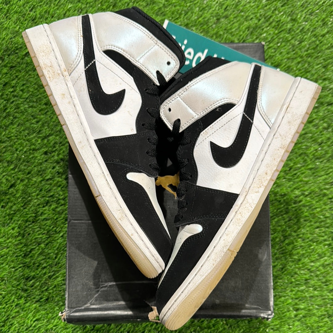 Air Jordan 1 Mid SE 'Diamond'