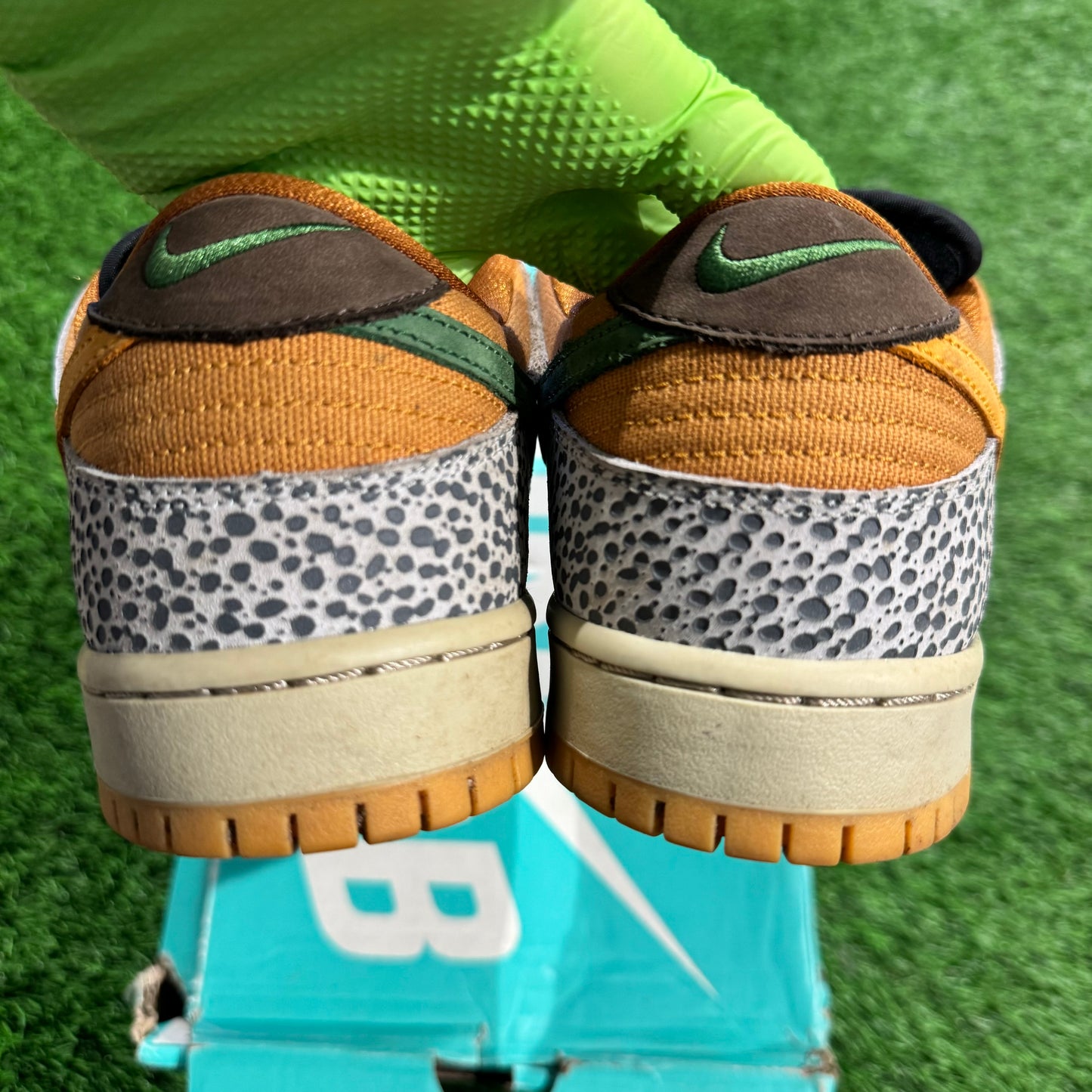 Dunk Low Pro SB 'Safari'