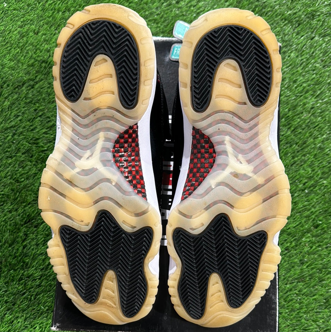 Air Jordan 11 Retro Low '72-10'