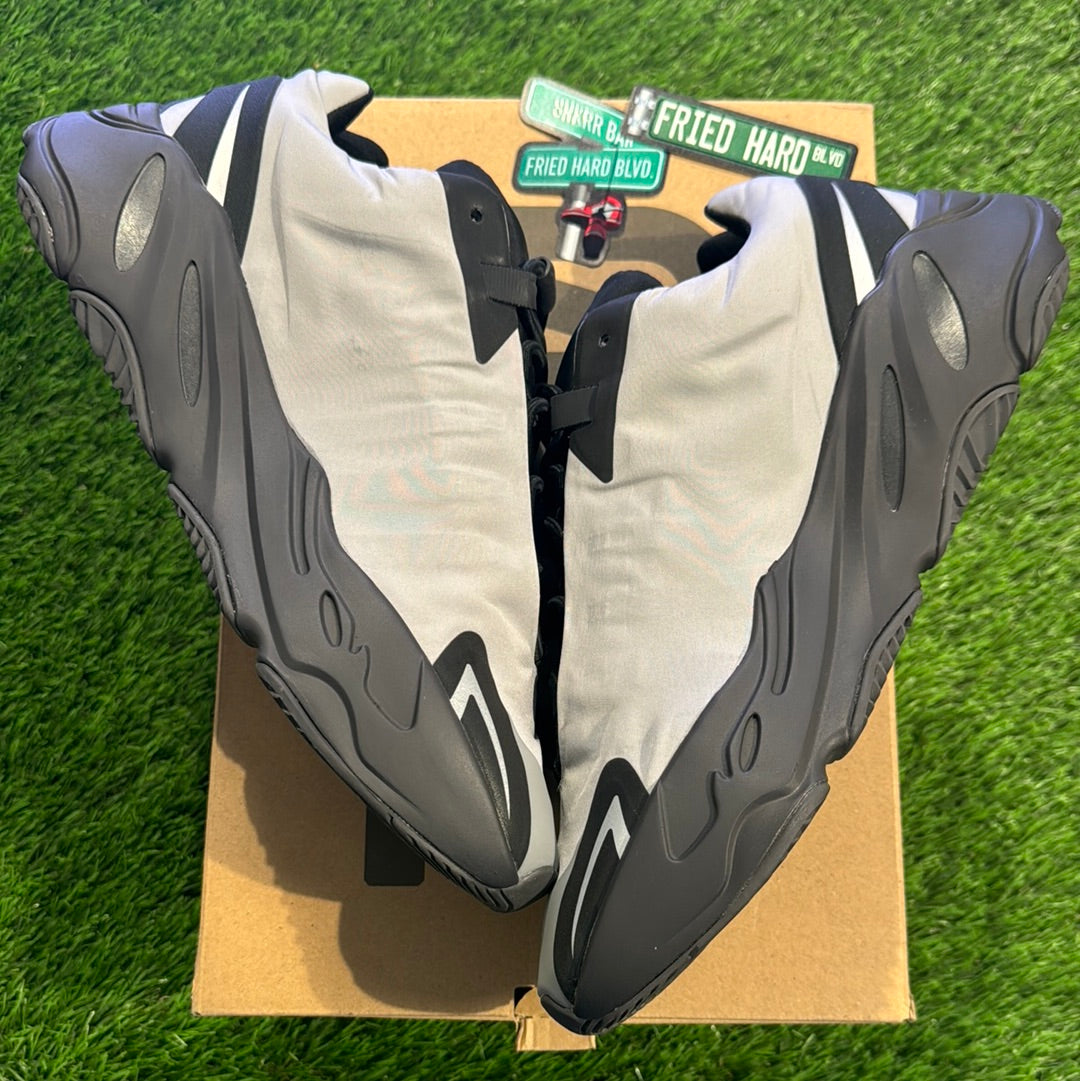 Yeezy Boost 700 MNVN 'Metallic'