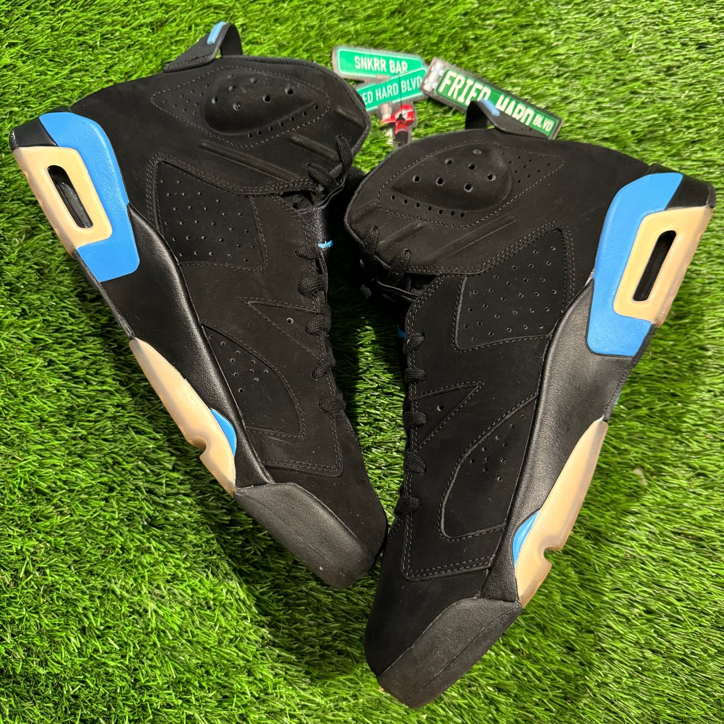 Air Jordan 6 Retro 'UNC'