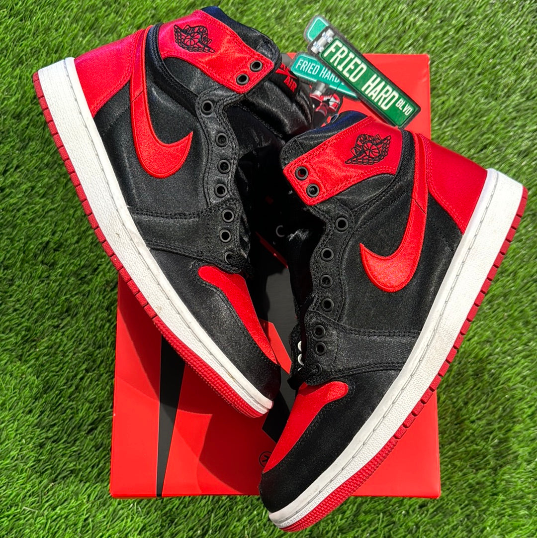 Wmns Air Jordan 1 Retro High OG 'Satin Bred' 2023