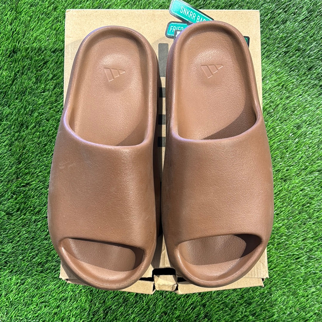 Yeezy Slides 'Flax'