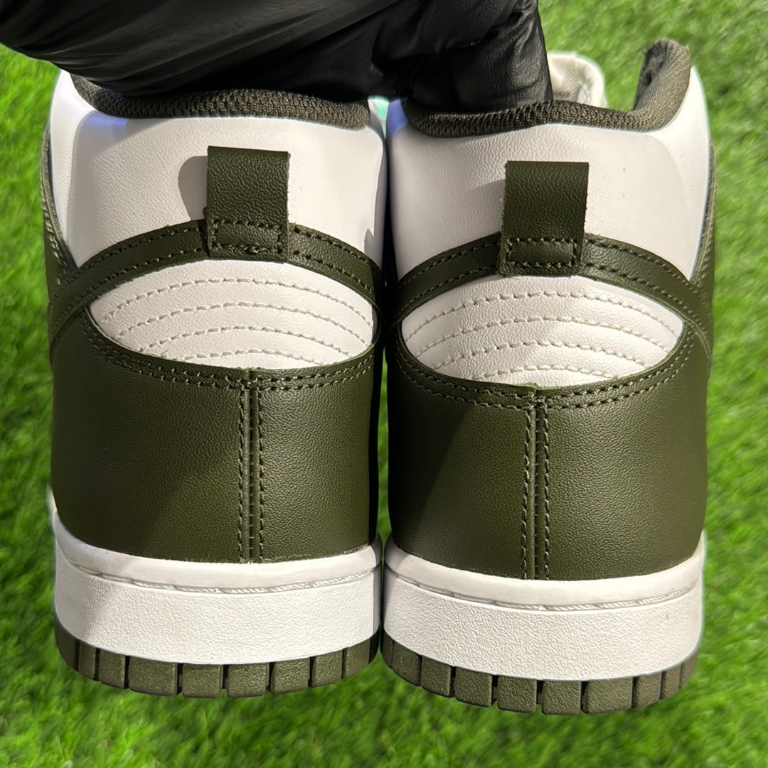 Dunk High 'Cargo Khaki' 2022