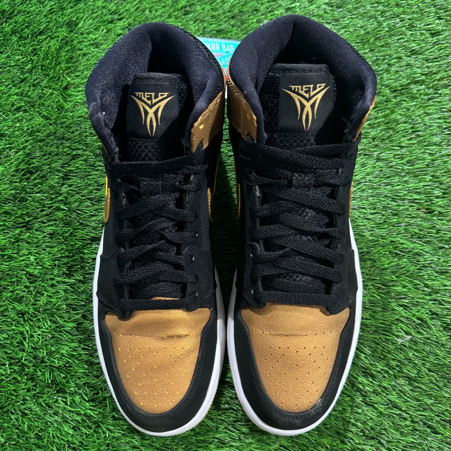 Air Jordan 1 Retro High 'Melo'