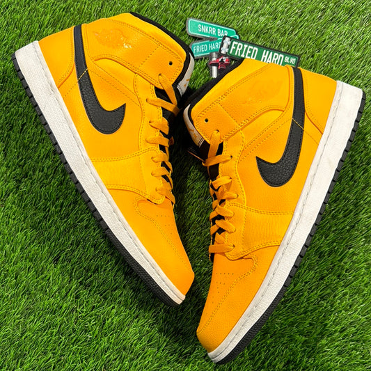 Air Jordan 1 Mid 'University Gold'