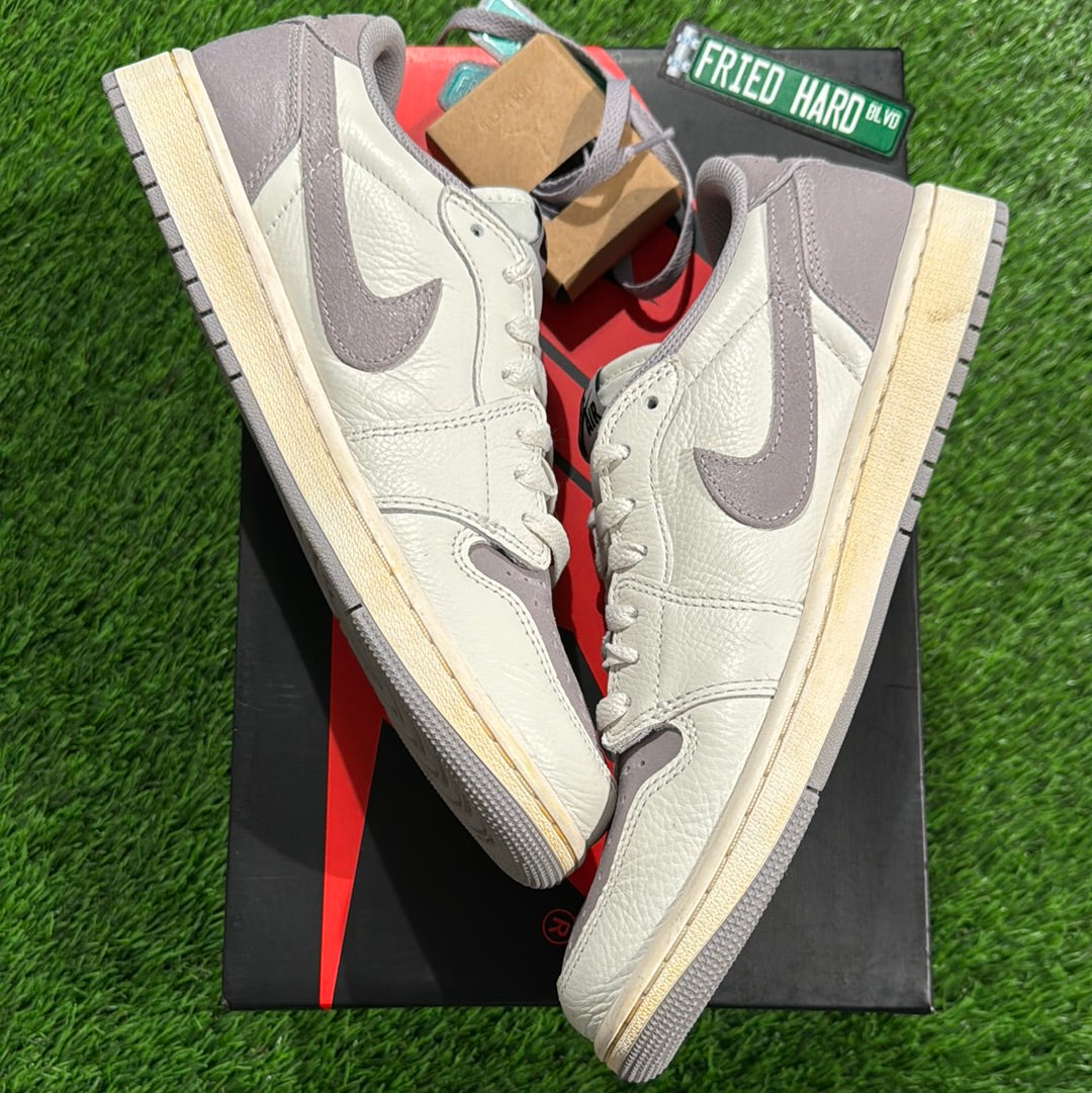 Air Jordan 1 Retro Low OG 'Atmosphere Grey'