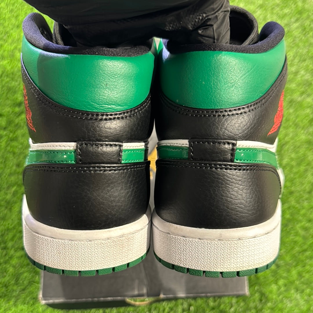 Air Jordan 1 Mid 'Pine Green'