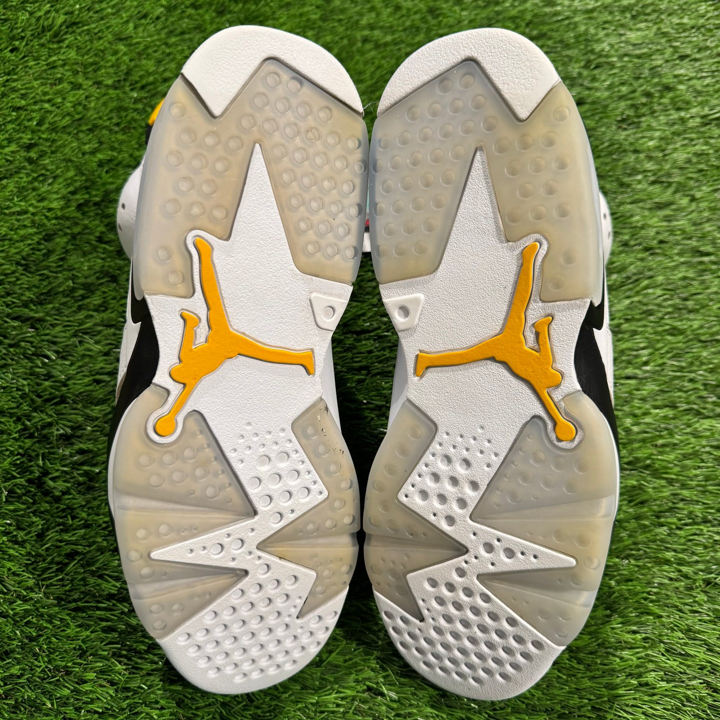 Air Jordan 6 Retro 'Yellow Ochre'