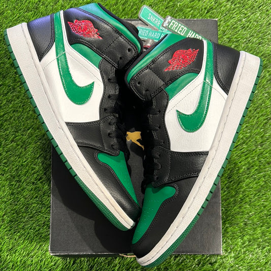 Air Jordan 1 Mid 'Pine Green'