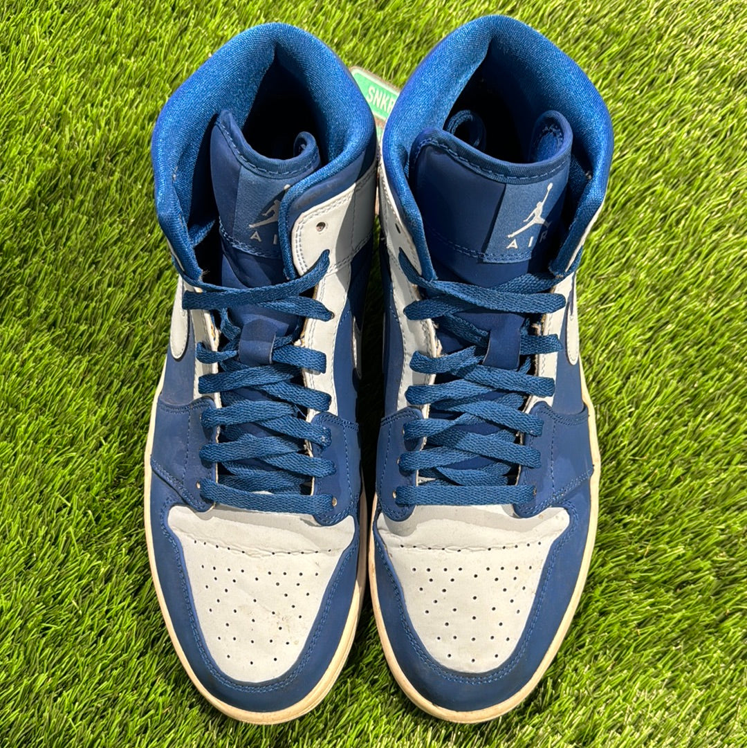Air Jordan 1 Retro Mid 'Ice Blue' 11M/12.5W
