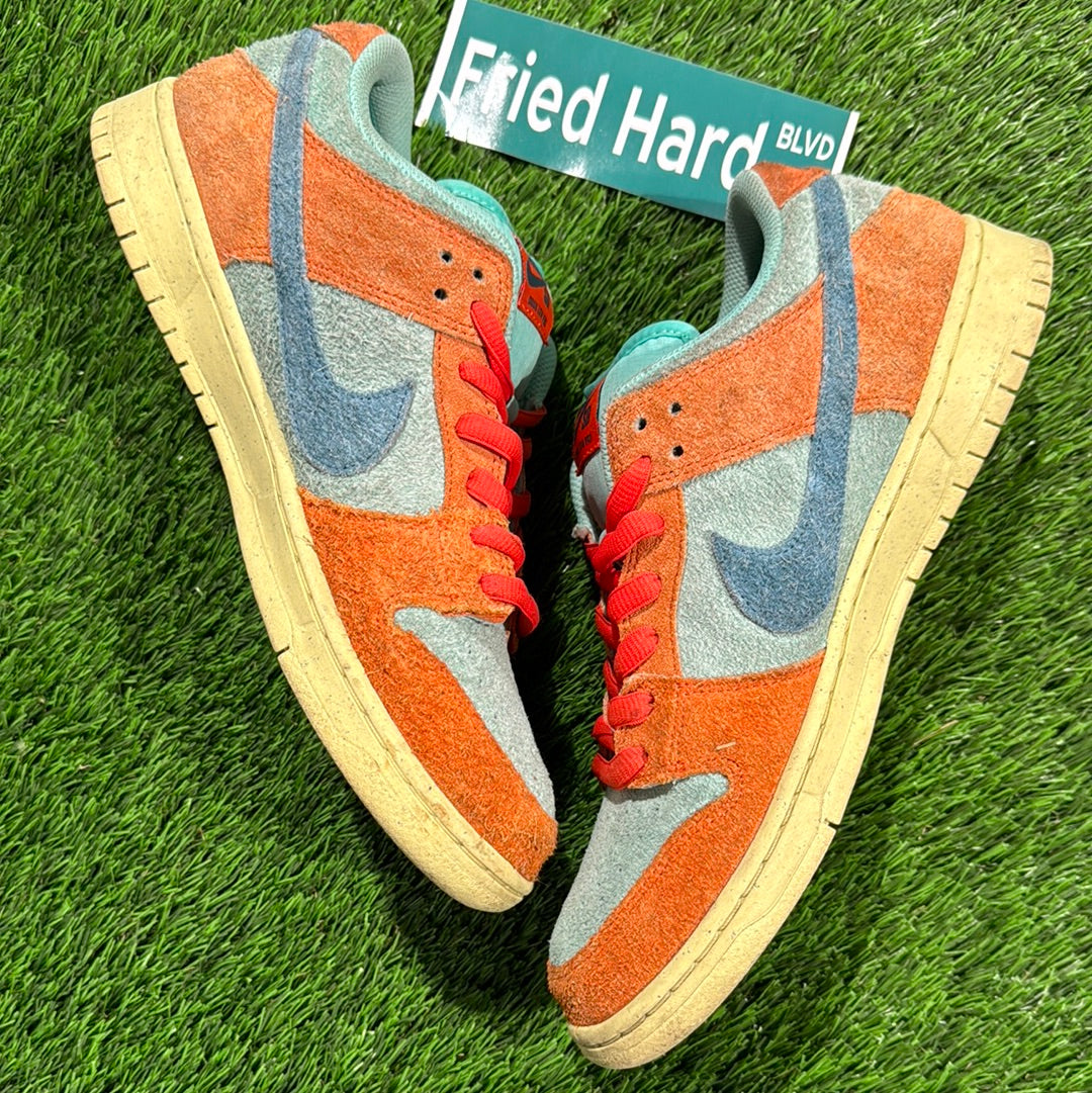 Dunk Low SB 'Orange Emerald Rise'