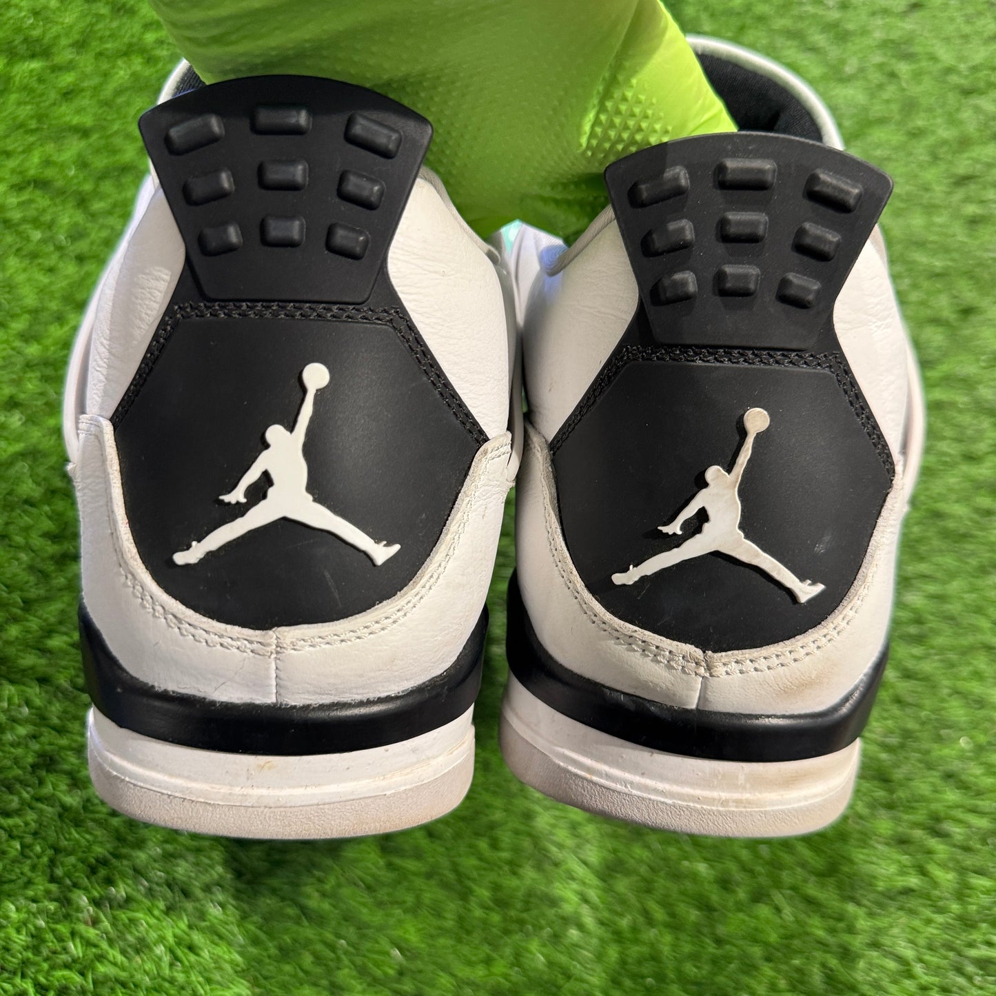 Air Jordan 4 Retro 'Military Black'