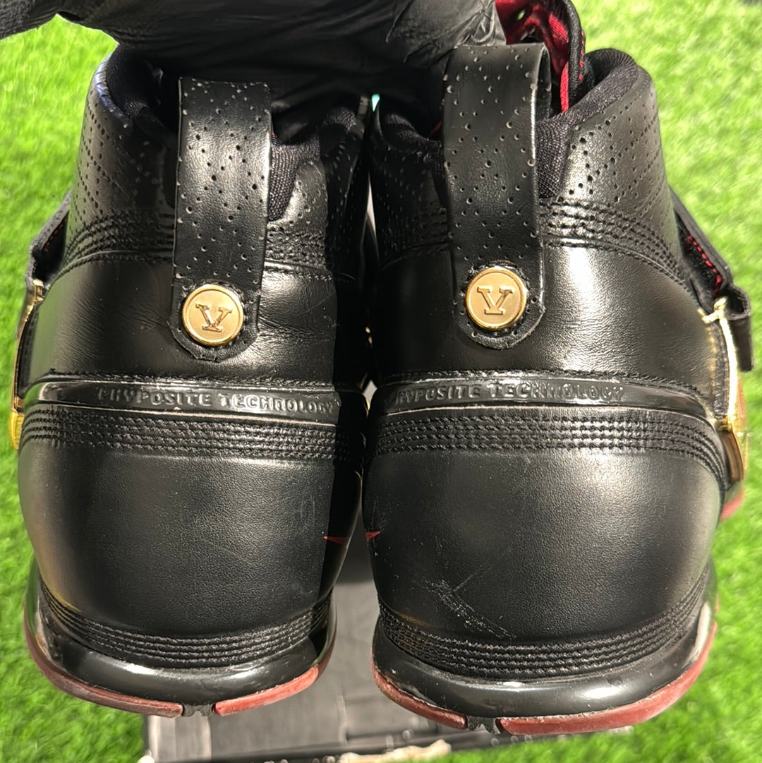 Zoom LeBron 5 'Black Varsity Crimson' 13M/14.5