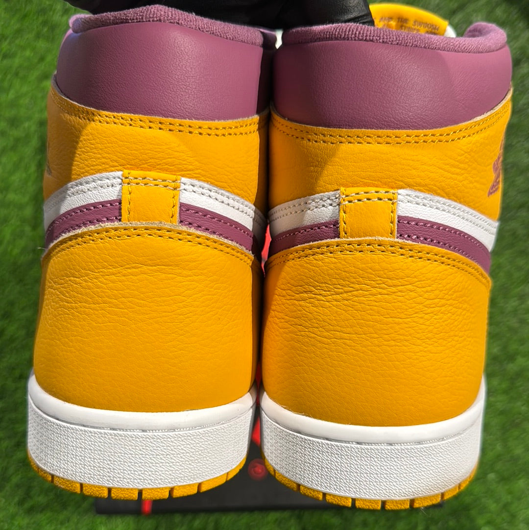 Air Jordan 1 Retro High OG 'Brotherhood'