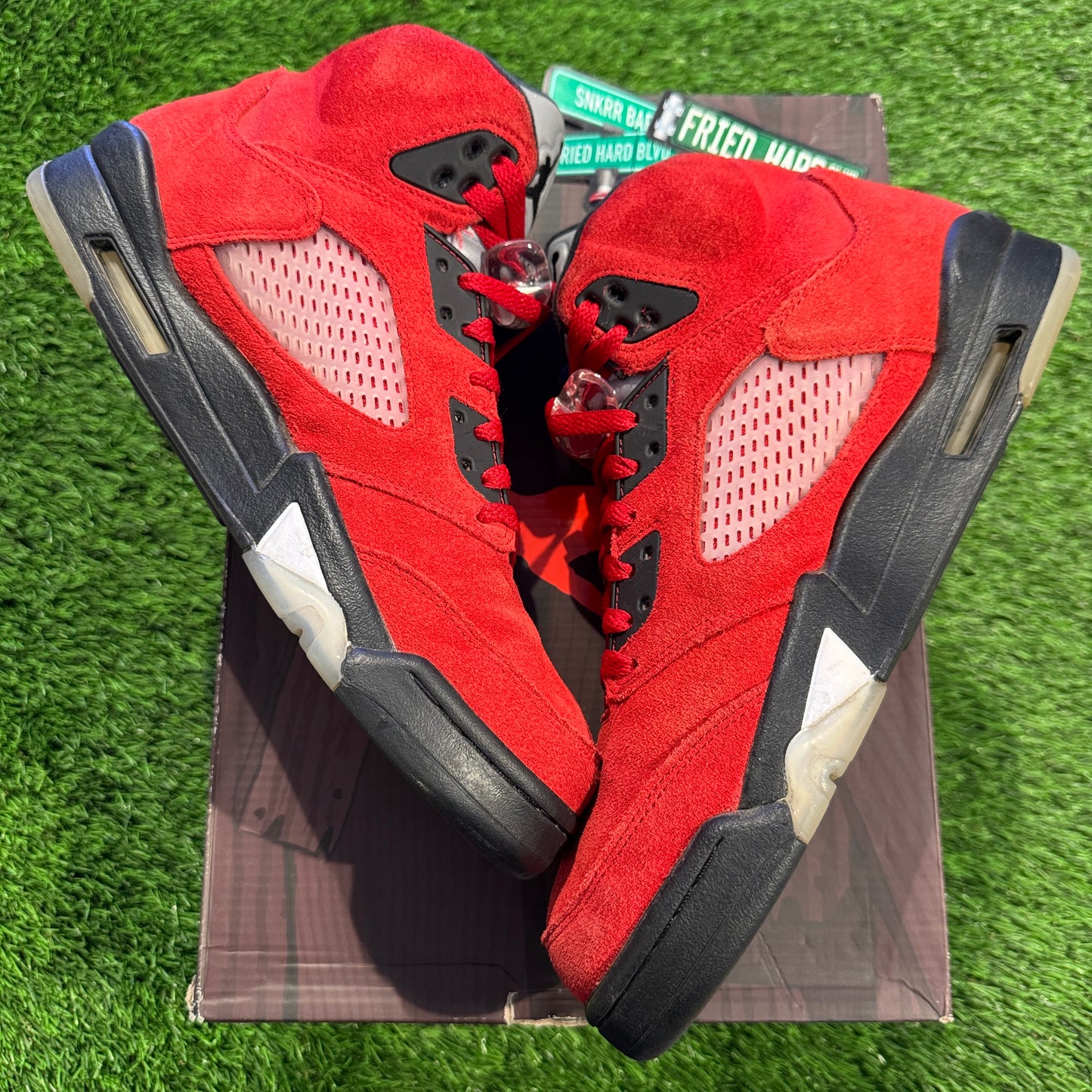 Air Jordan 5 Retro 'Raging Bull' 2021