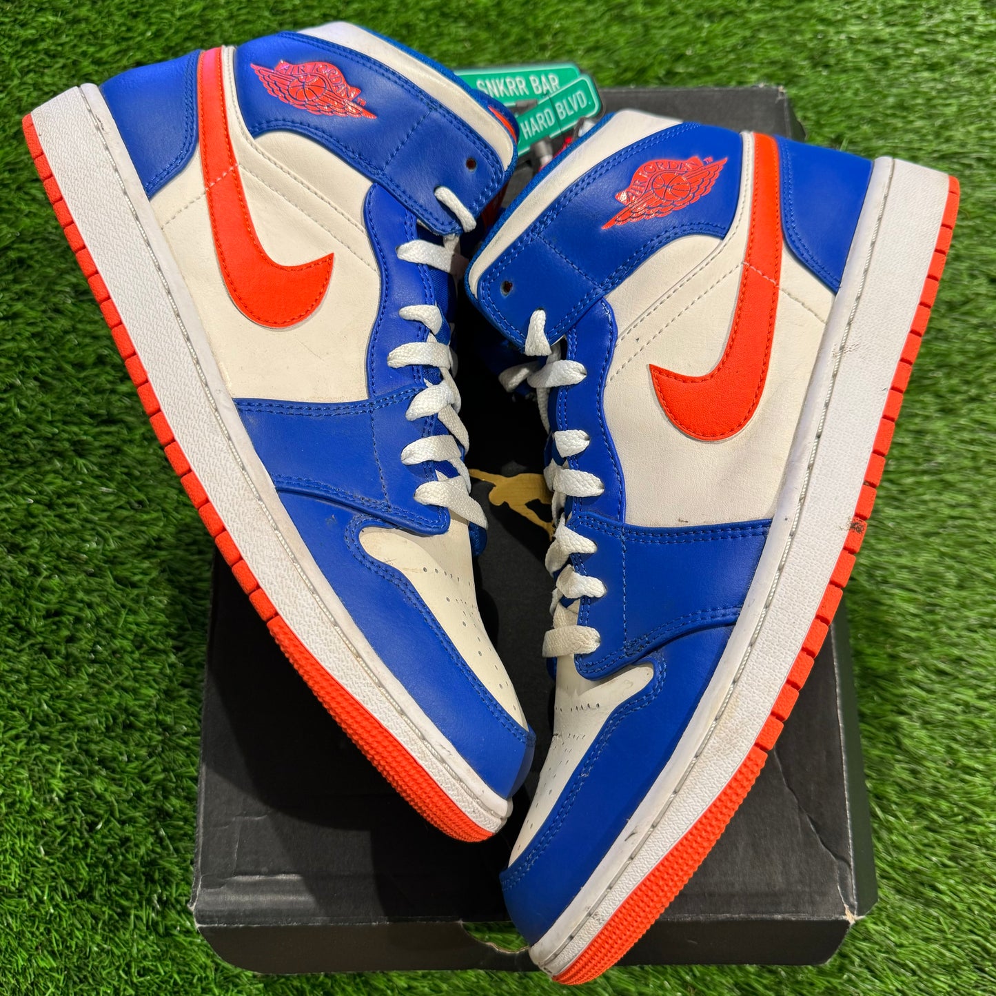 Air Jordan 1 Mid 'Wheaties'