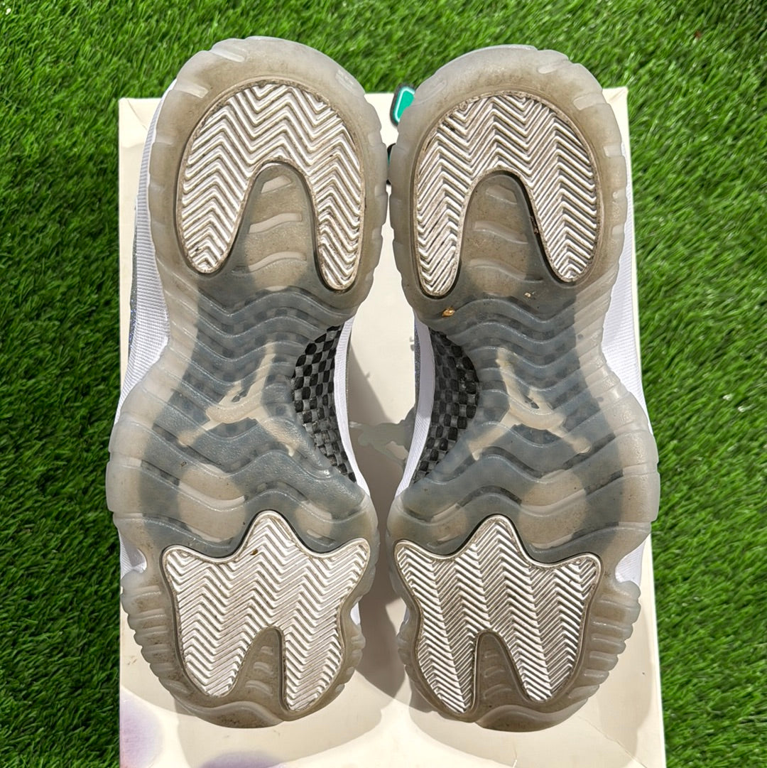 Wmns Air Jordan 11 Retro 'Vast Grey'