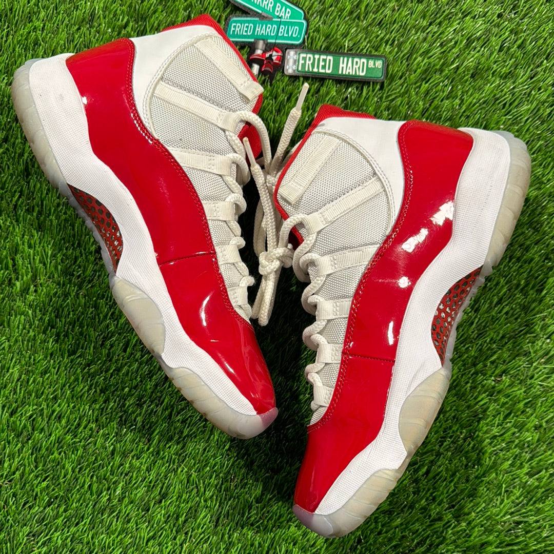 Air Jordan 11 Retro 'Cherry'