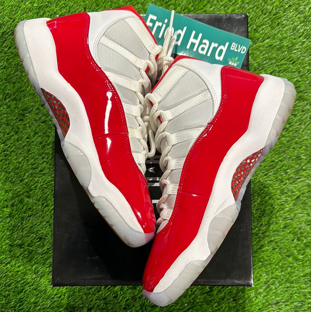 Air Jordan 11 Retro 'Cherry'
