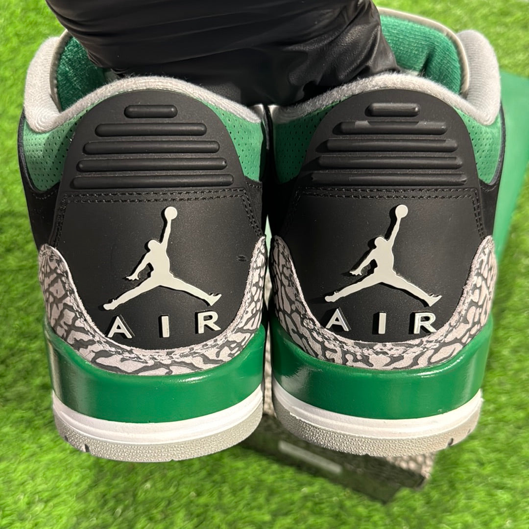 Air Jordan 3 Retro 'Pine Green'