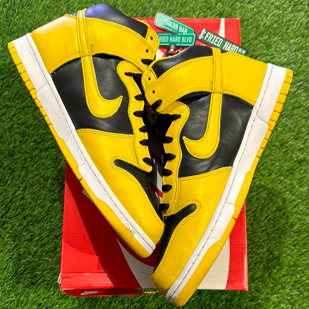 Dunk High SP 'Iowa' 2020