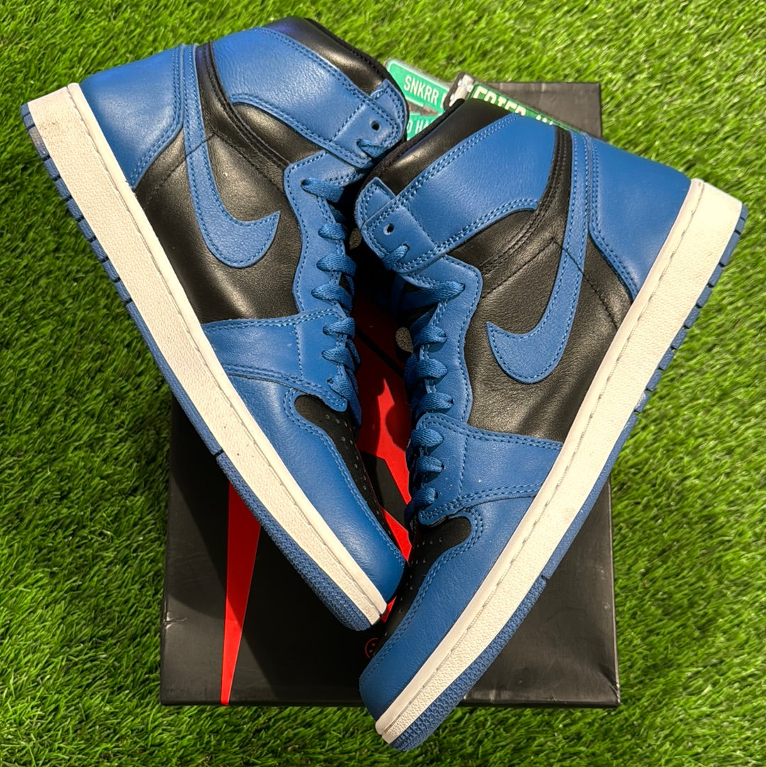 Air Jordan 1 Retro High OG 'Dark Marina Blue'