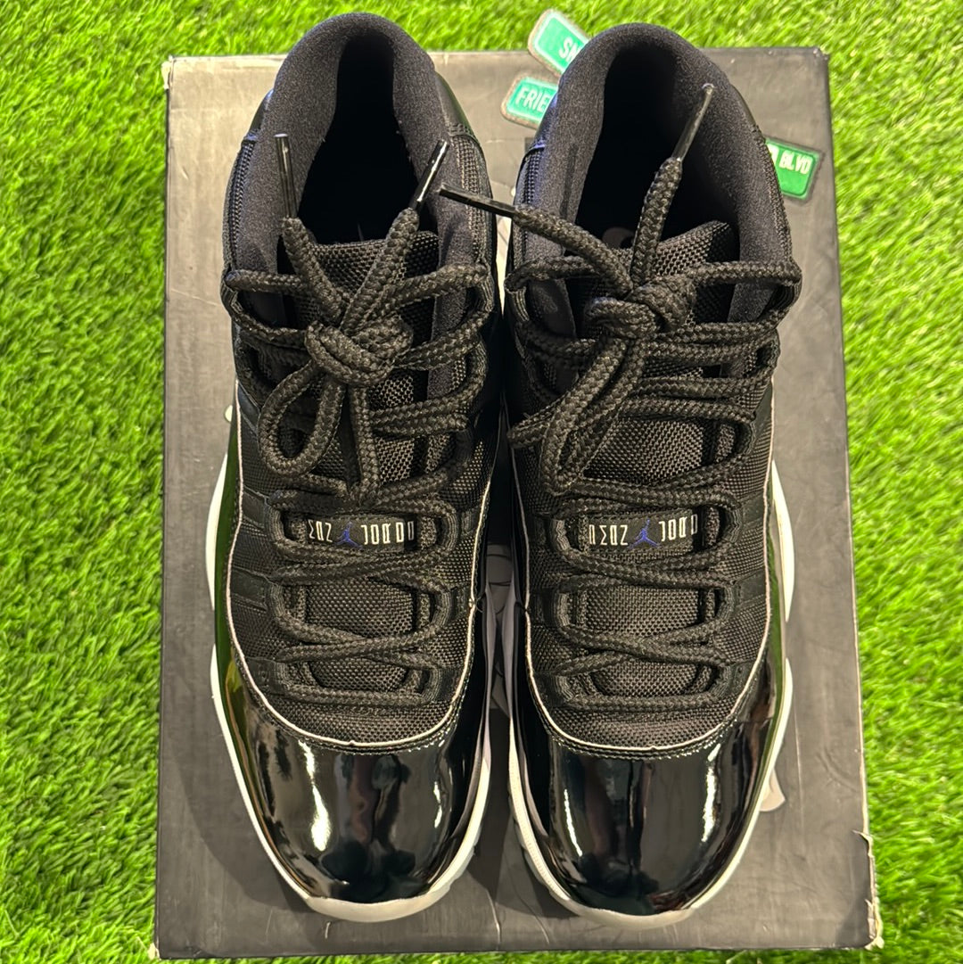 Air Jordan 11 Retro 'Space Jam' 2016