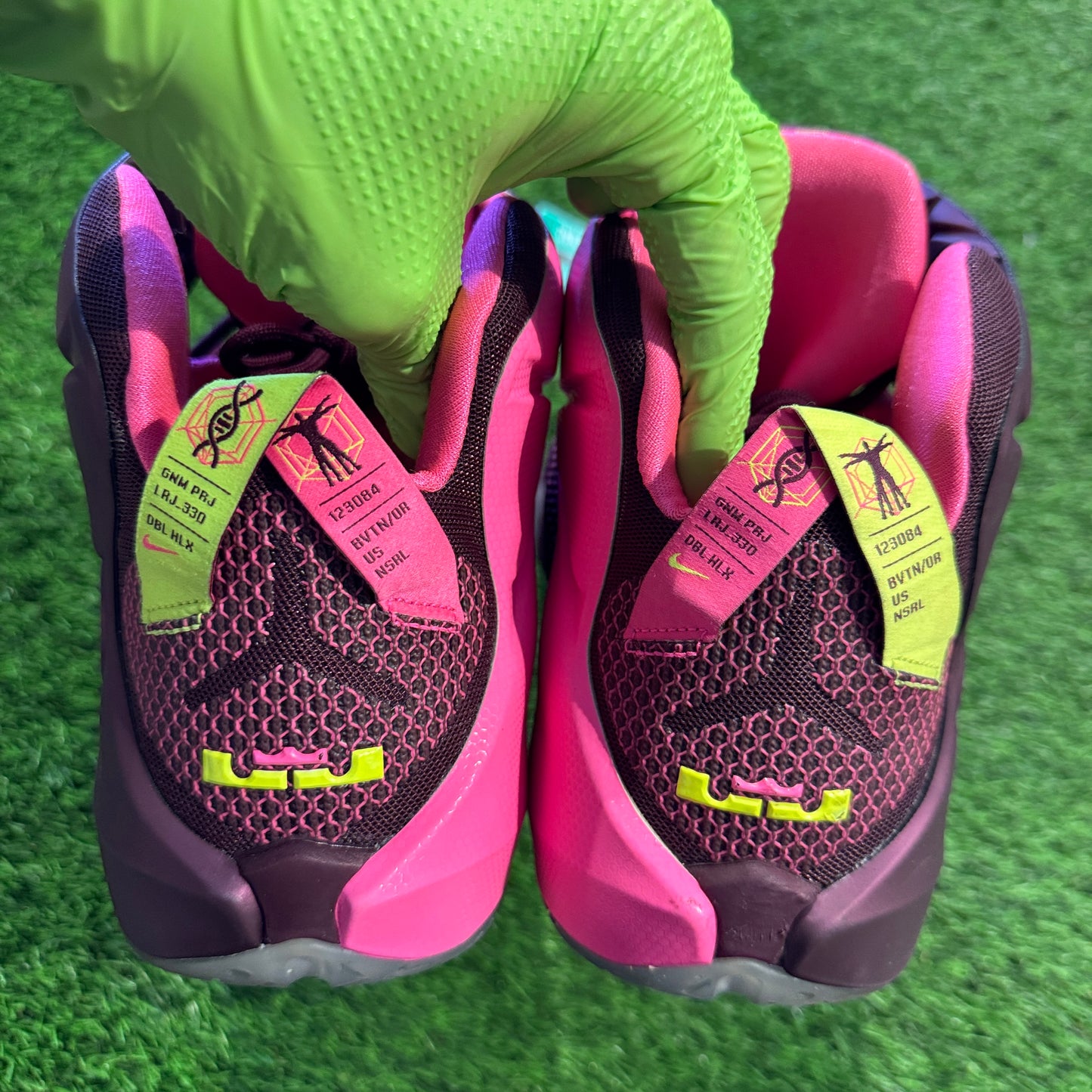 LeBron 12 'Double Helix' 15M/16.5W