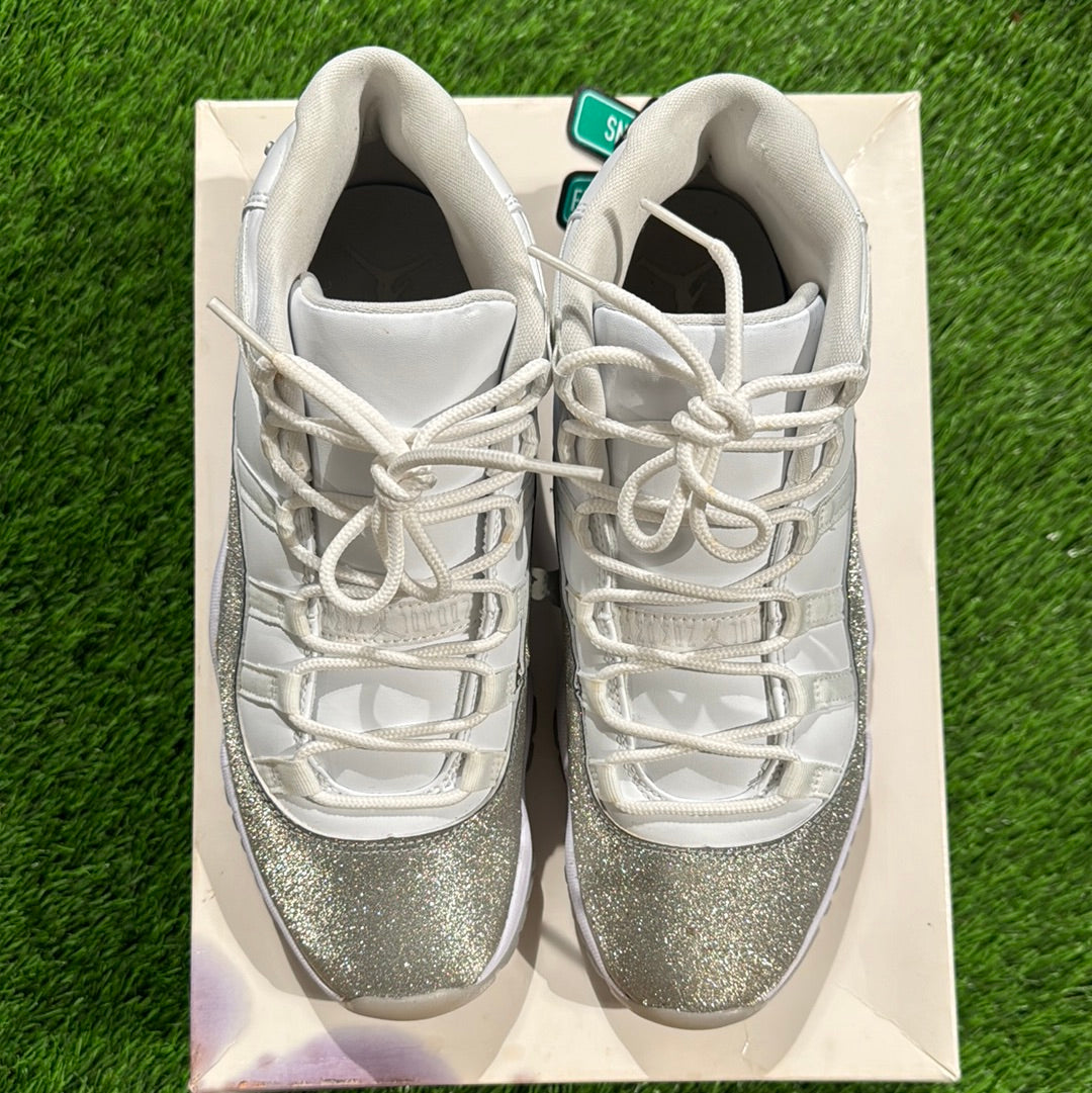 Wmns Air Jordan 11 Retro 'Vast Grey'