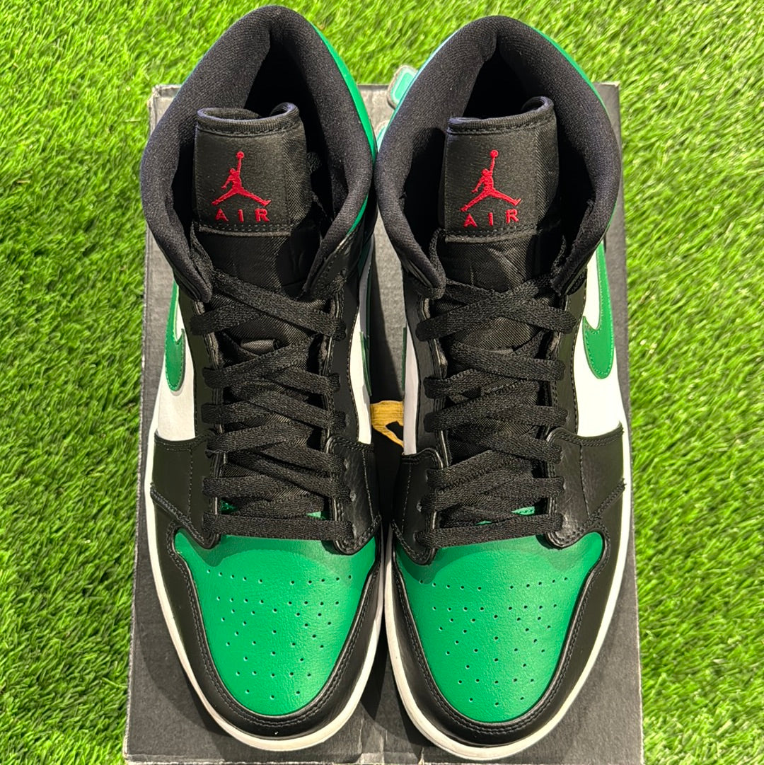 Air Jordan 1 Mid 'Pine Green'