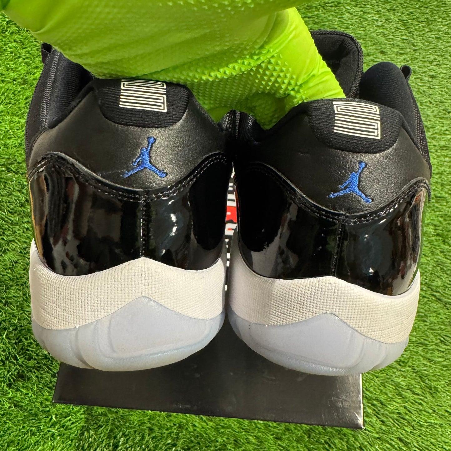 Air Jordan 11 Retro Low 'Space Jam'