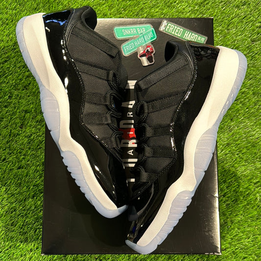 Air Jordan 11 Retro Low 'Space Jam'
