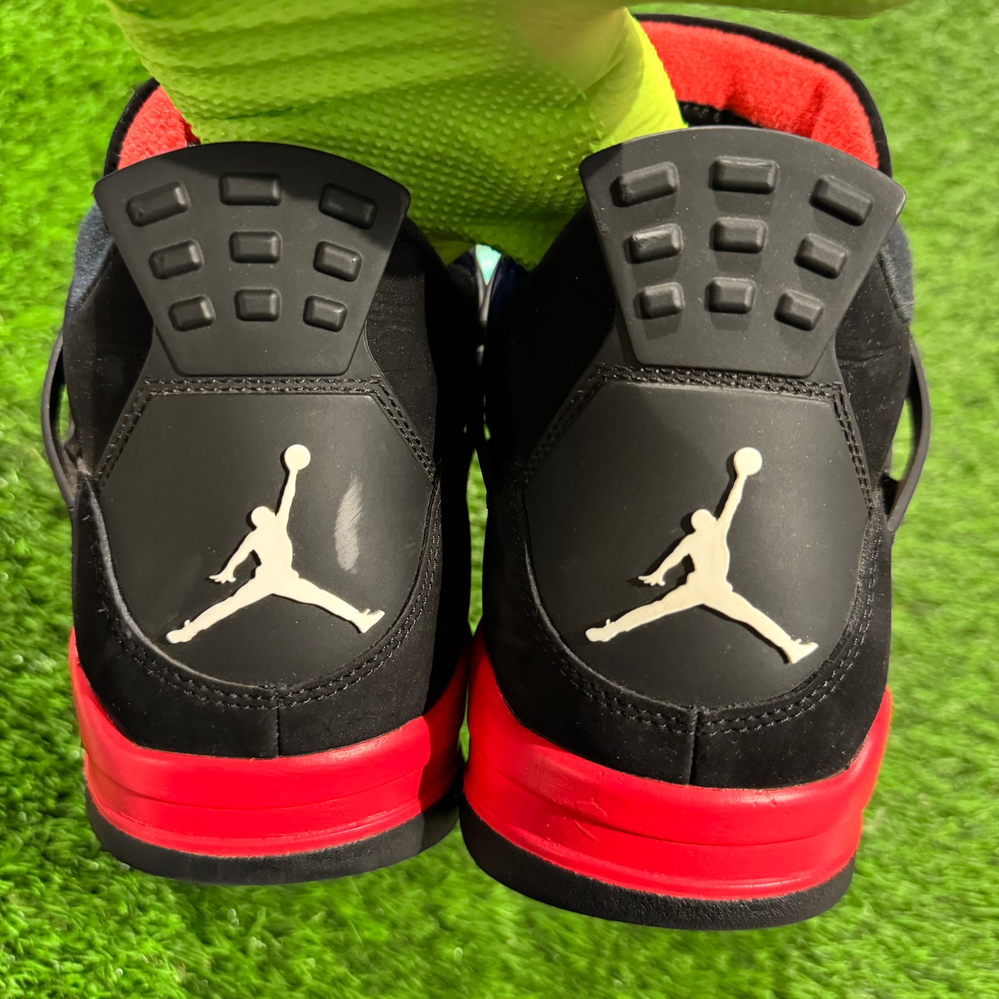 Air Jordan 4 Retro 'Red Thunder'