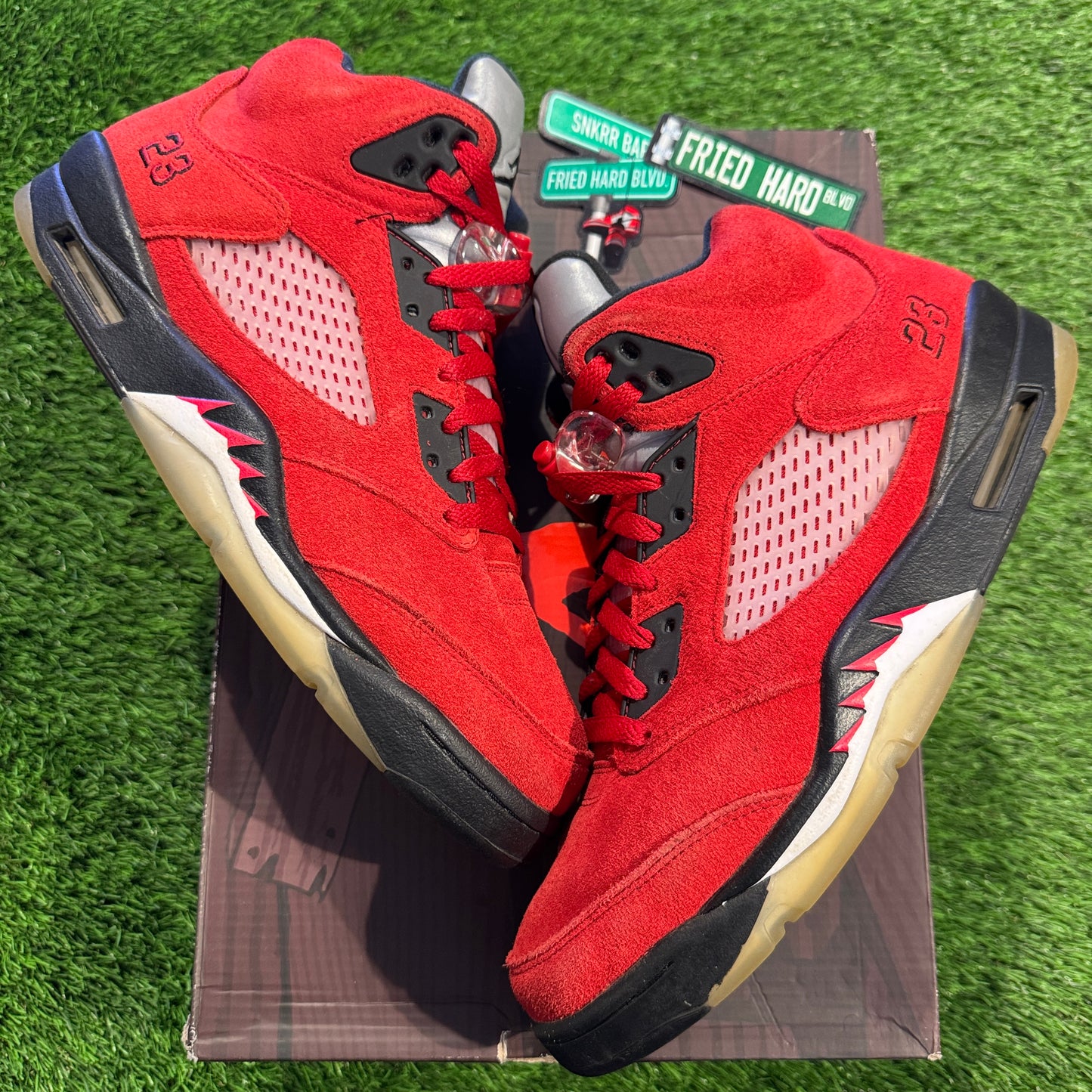 Air Jordan 5 Retro 'Raging Bull' 2021