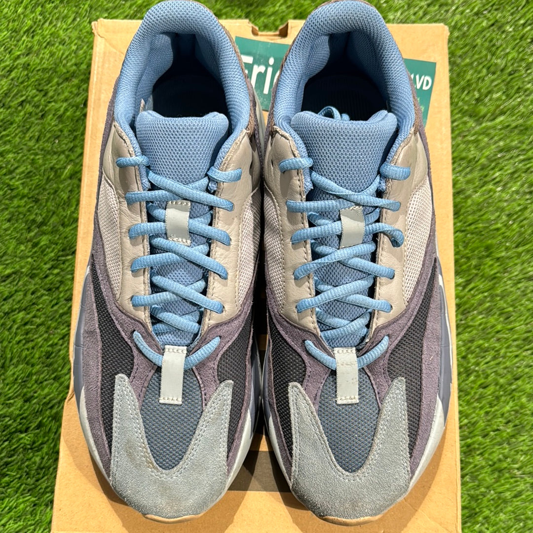 Yeezy Boost 700 'Carbon Blue'