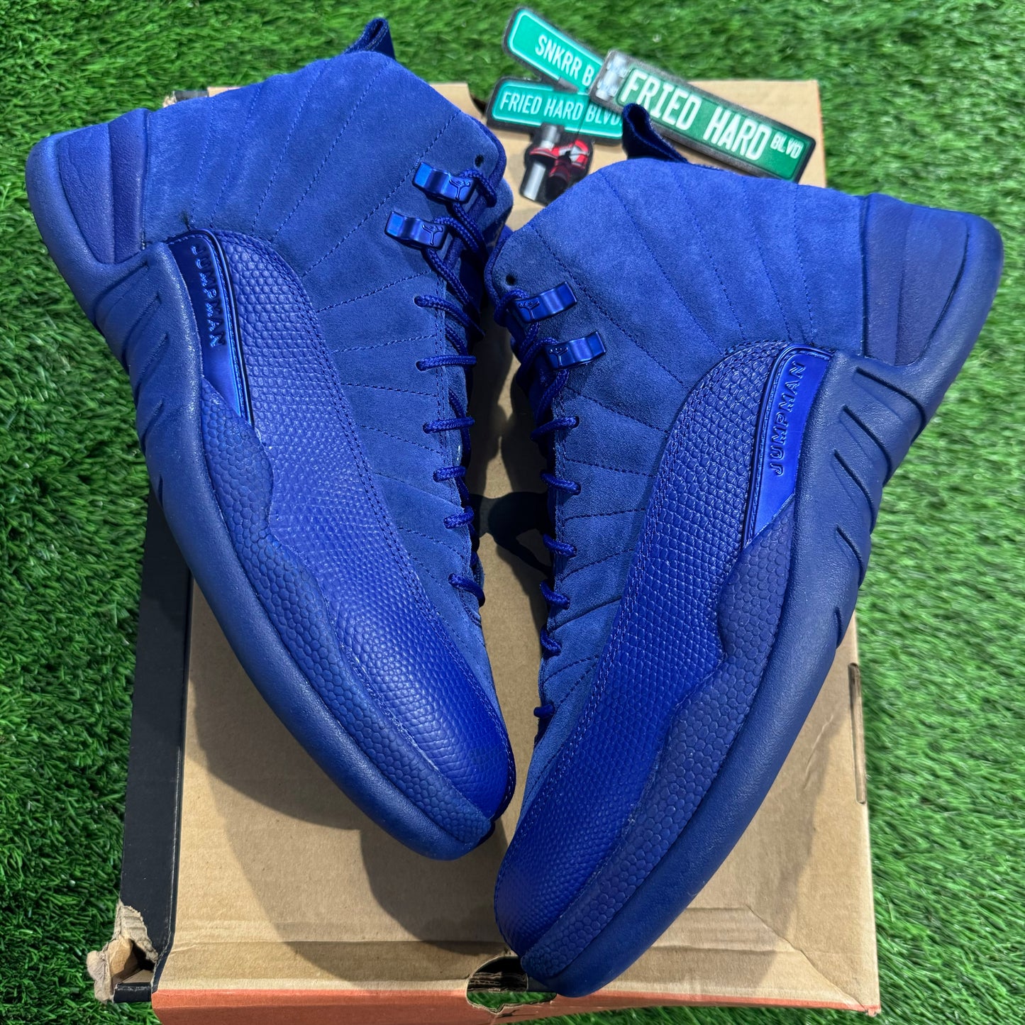 Air Jordan 12 Retro 'Deep Royal'