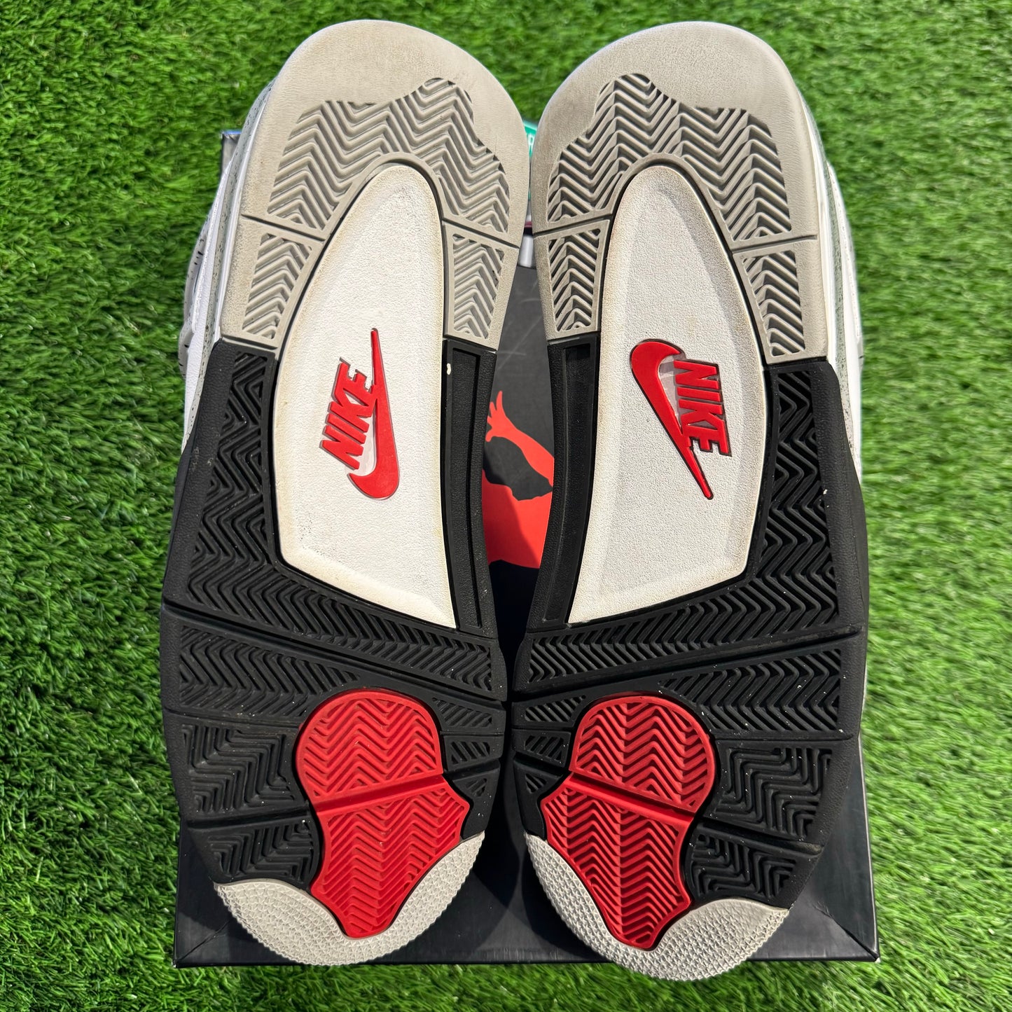 Air Jordan 4 Retro OG 'White Cement' 2016