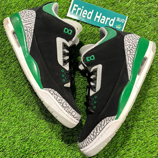 Air Jordan 3 Retro 'Pine Green'