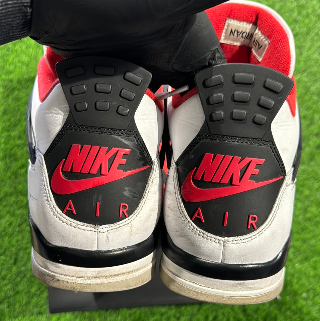 Air Jordan 4 Retro OG 'Fire Red' 2020