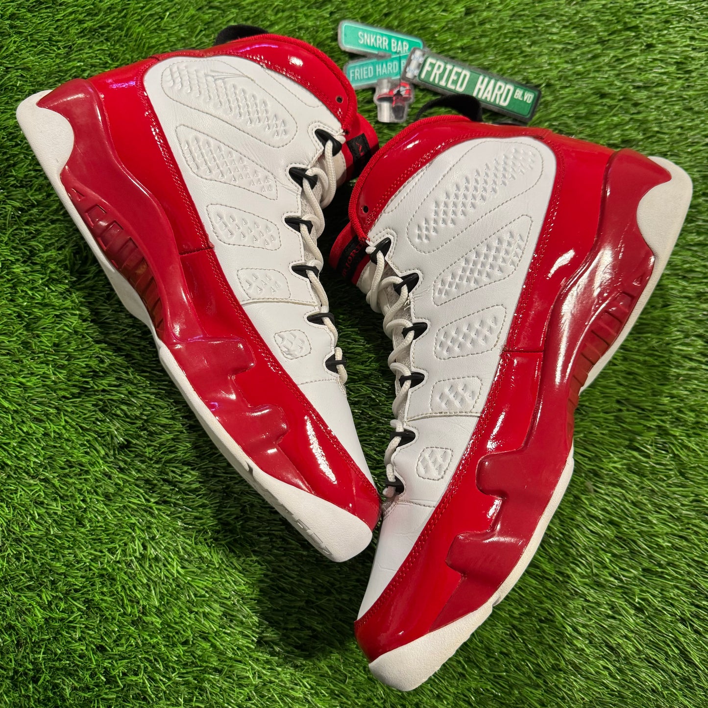 Air Jordan 9 Retro 'Gym Red'