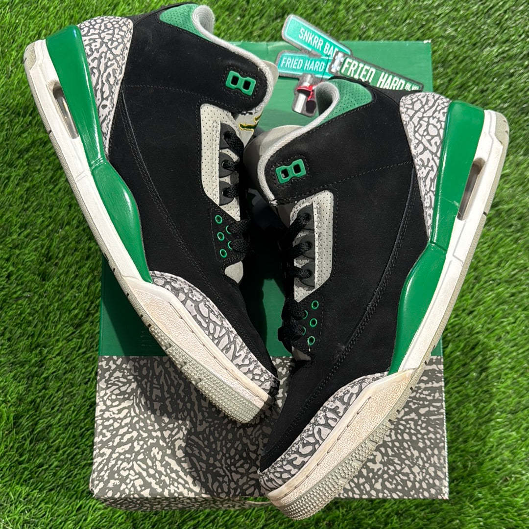 Air Jordan 3 Retro 'Pine Green'