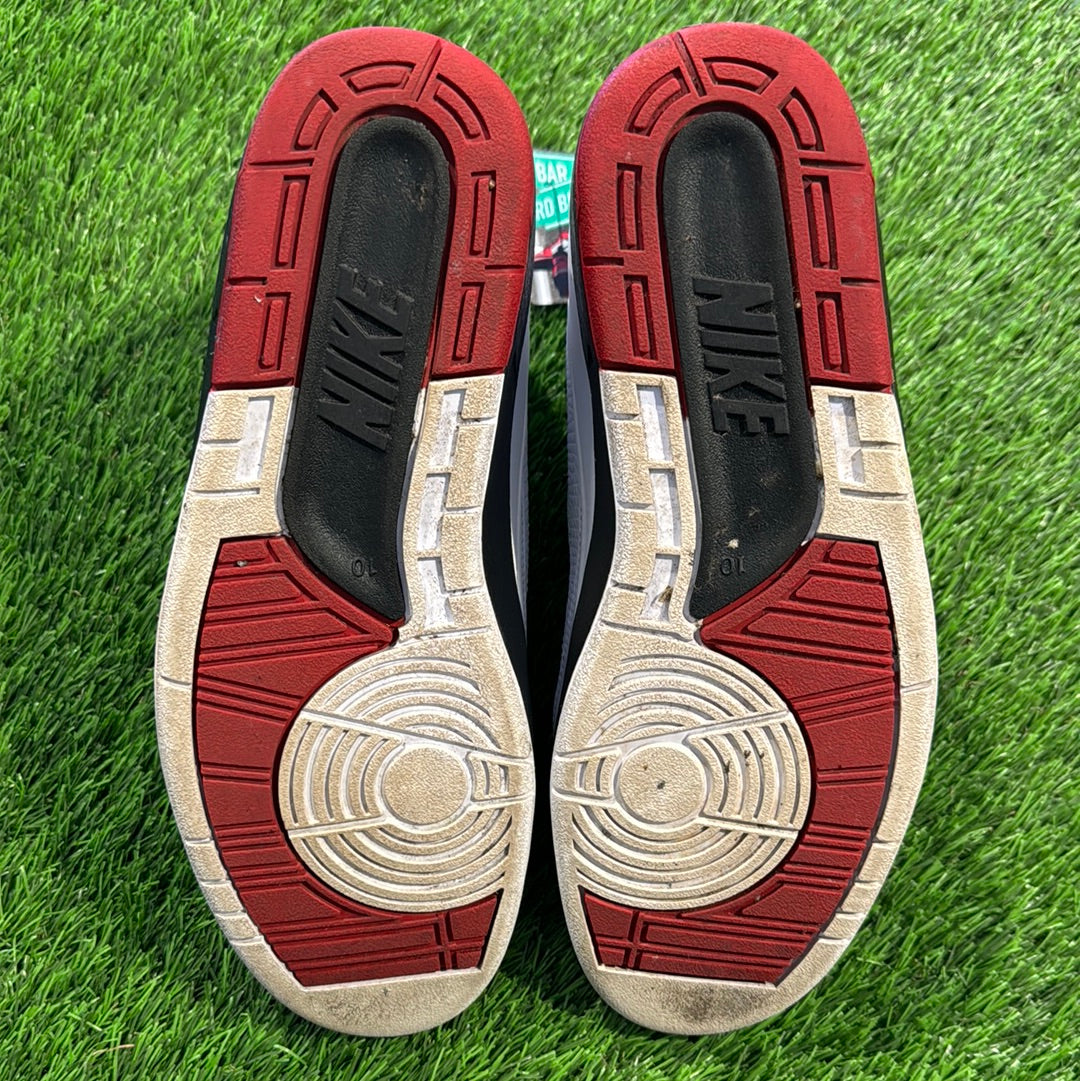 Air Jordan 2 Retro 'Chicago' 2022