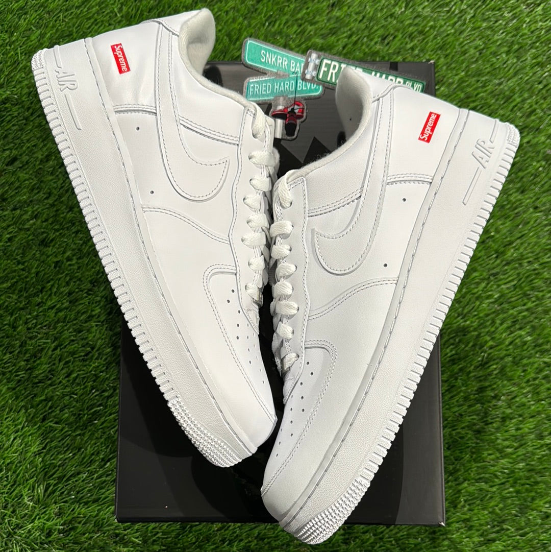 Nike Air Force 1 Low Supreme White 11M/12.5W