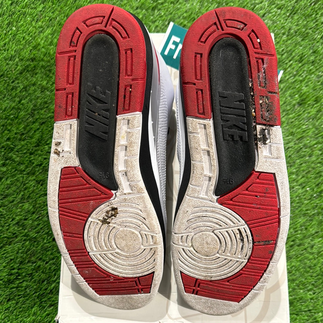 Air Jordan 2 Retro 'Chicago' 2022